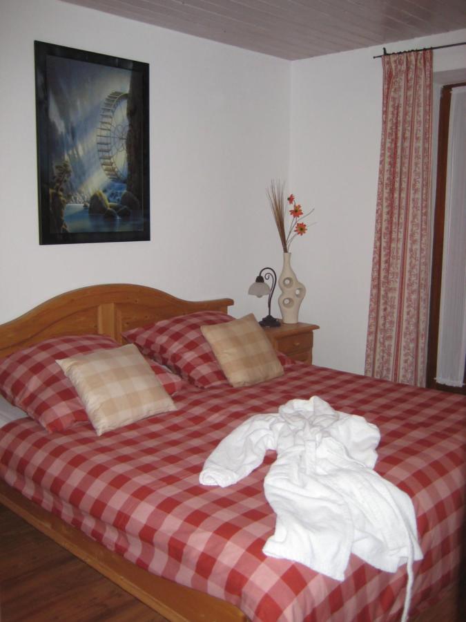 Landhotel Zum Staffelwirt ยาเคอเนา ภายนอก รูปภาพ